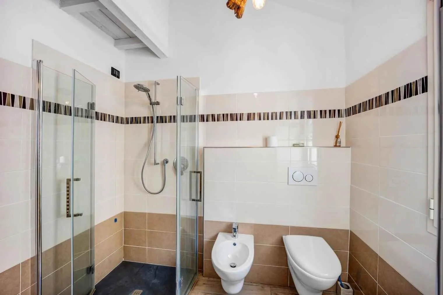 Holiday Homes In Pompeiana 40829