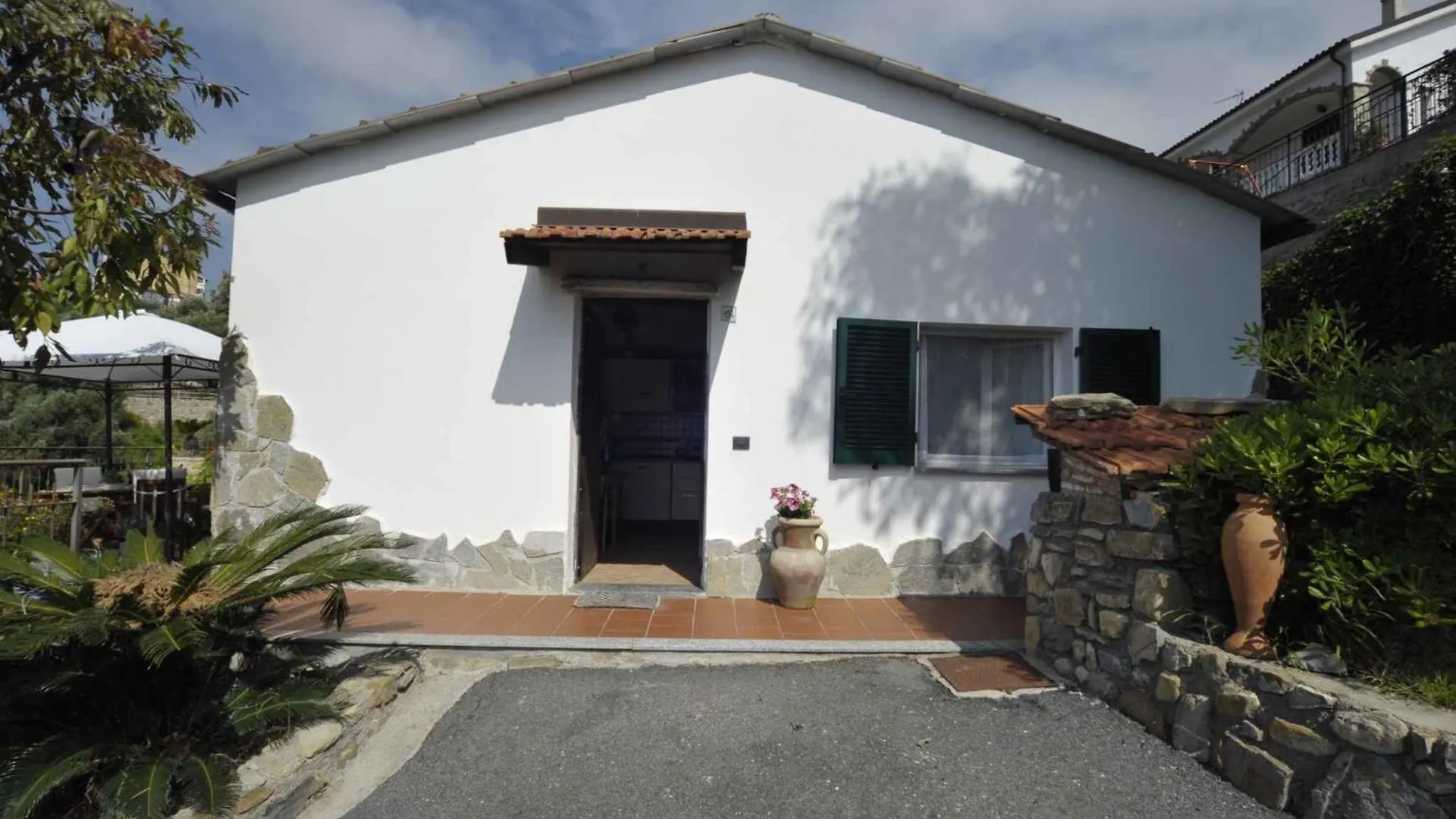 Holiday Homes In Pompeiana 40829 Италия